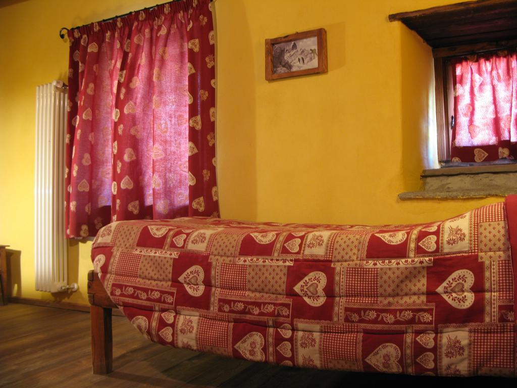 Agriturismo Barba Gust 切萨纳·都灵尼斯 外观 照片